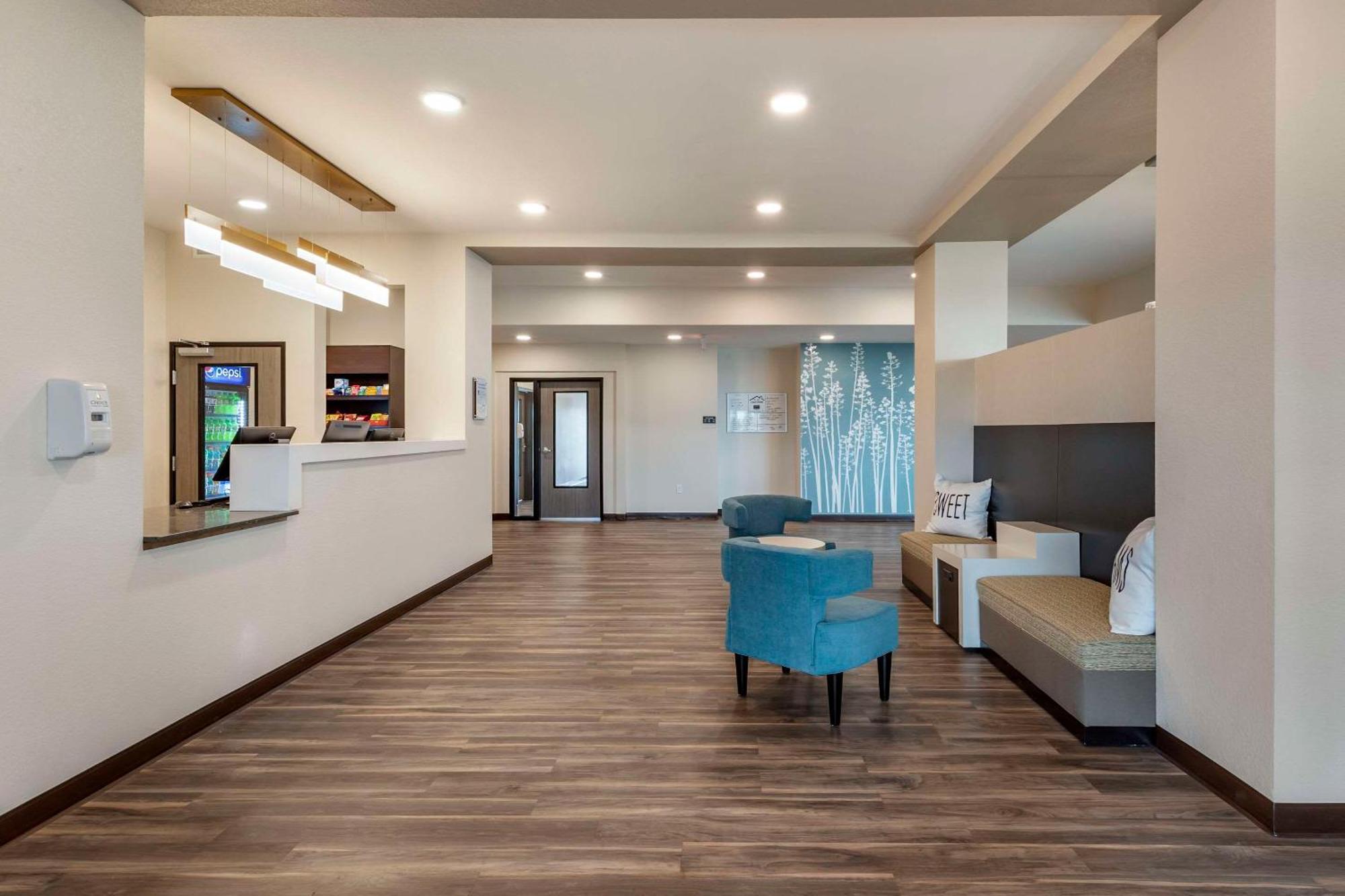 Franklin  Mainstay Suites Milwaukee-Franklin מראה חיצוני תמונה