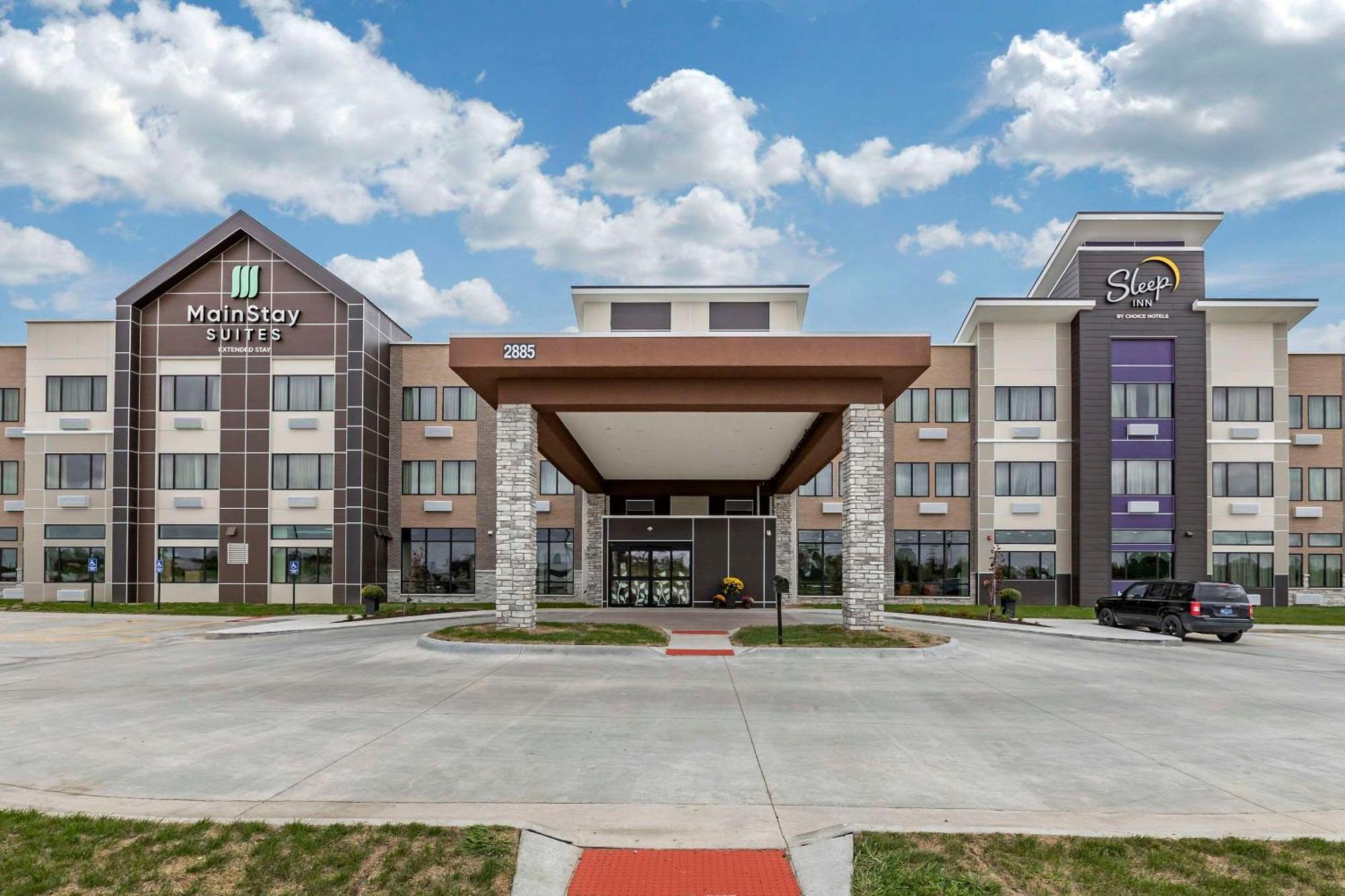 Franklin  Mainstay Suites Milwaukee-Franklin מראה חיצוני תמונה